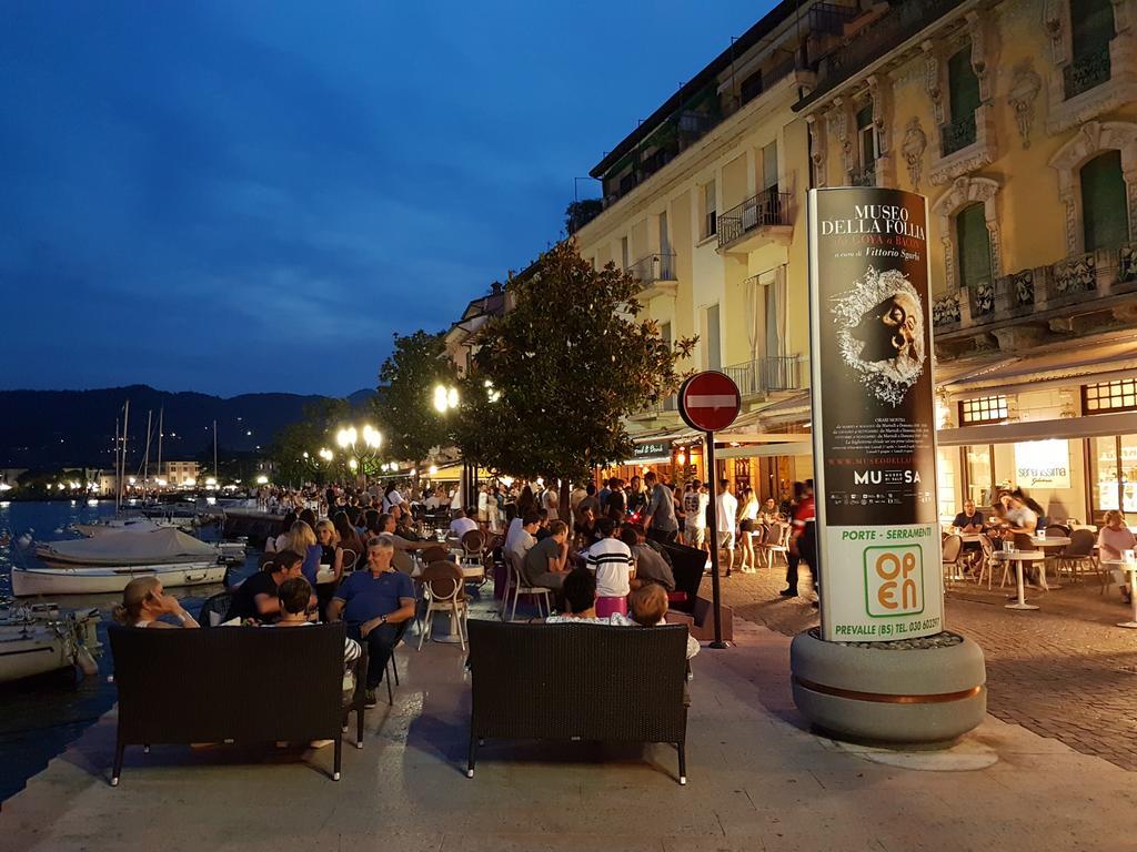 Residenza Teatro Vecchio Lejlighed Salò Eksteriør billede